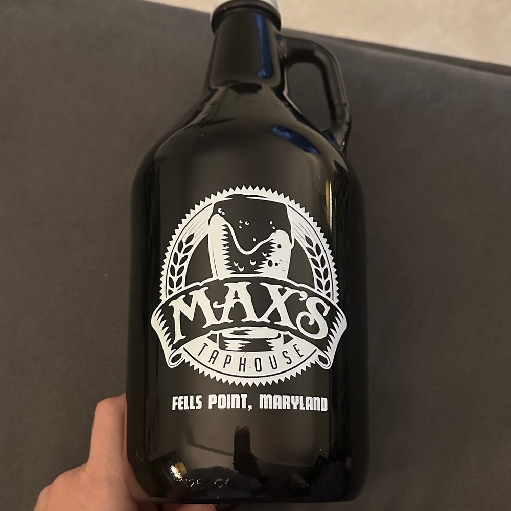 Max's Taphouse Baltimore, Maryland Growler